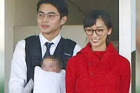 【杏の子供は双子？】帝王切開？顔画像性別？何人？年齢いくつ名前？父親は東出を調査