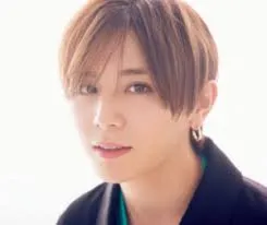 山田千尋の弟の山田涼介は2歳差