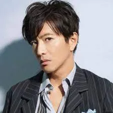 【木村拓哉の年収】総資産？現在？キムタクCMギャラ！ドラマ出演料！マクドナルドは？